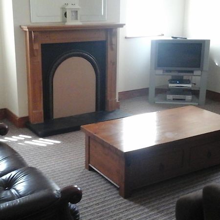 Long Acre Lodge Carlingford Eksteriør bilde